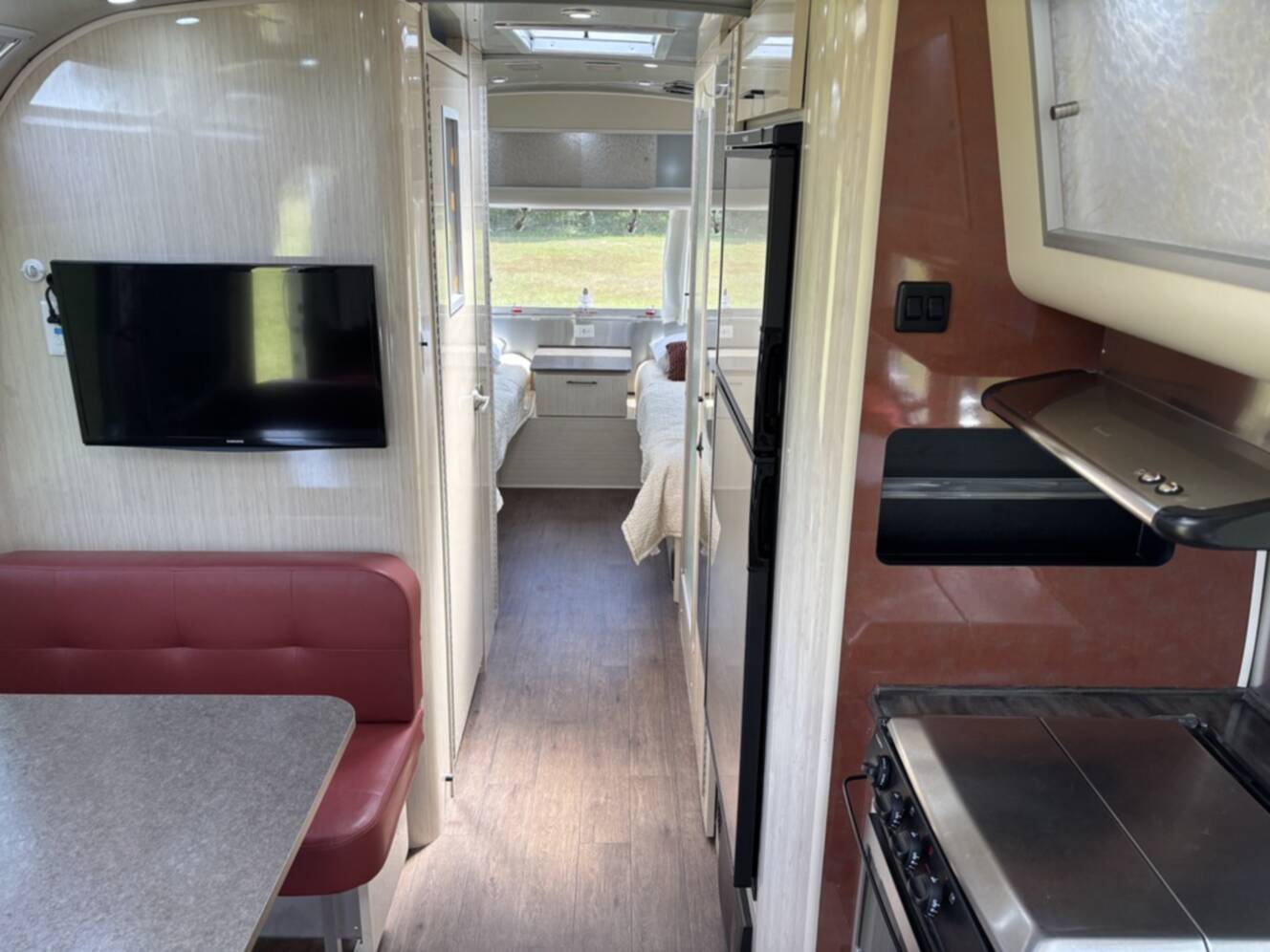 A photo of this 2019 Airstream INTERNATIONAL SERENITY 28RB TWIN