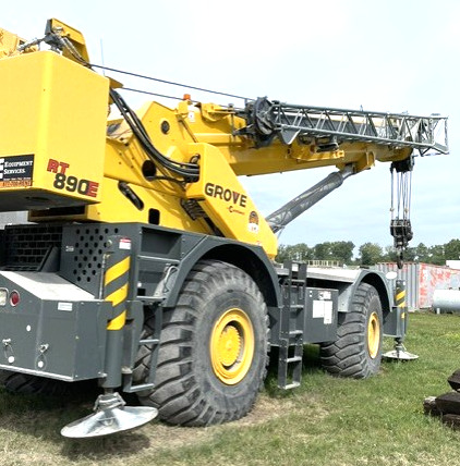 2011 GROVE RT 890E in Shelby Township, MI