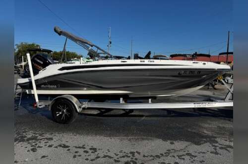 2022 Hurricane SUNDECK SPORT SS 185 in homosassa FL