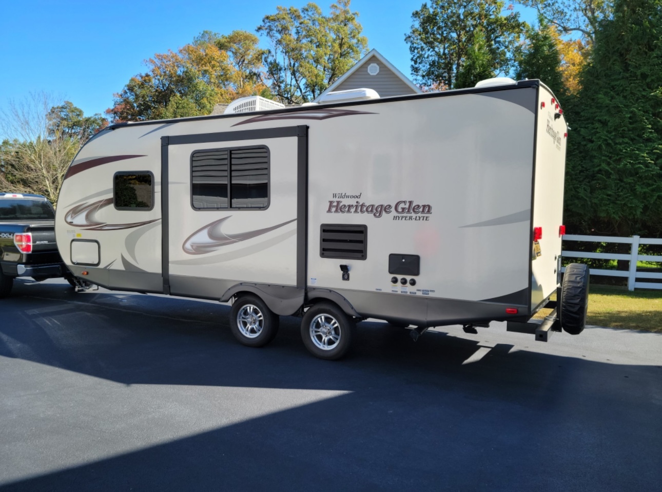 2018 Forest River WILDWOOD HERITAGE GLEN HYPER-LYTE 23RBHL RV