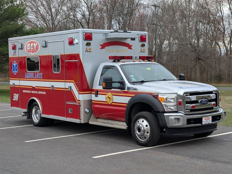 2014 FORD F550 in Levittown, PA