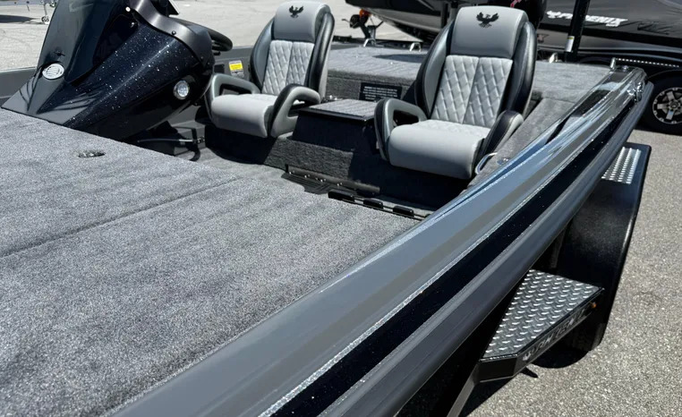 New 2026 Phoenix 721 Zxl Pro Xp For Sale in St. Cloud, FL