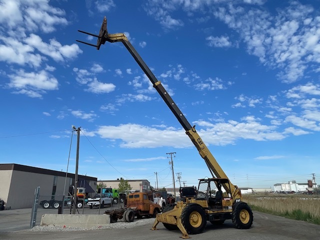 1999 CATERPILLAR TH83 in Salt Lake City, UT