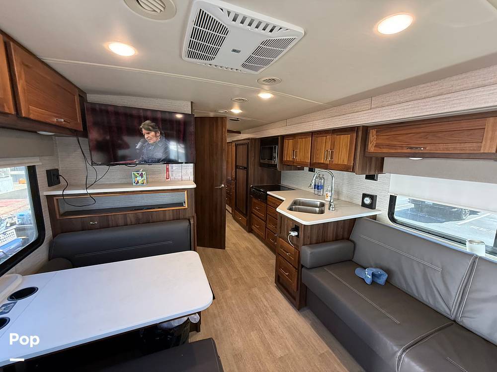 2020 Winnebago Sunstar 29V in mesa AZ