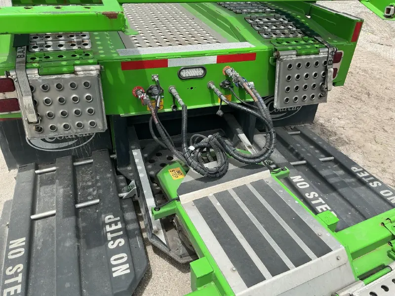 2024 PETERBILT 389