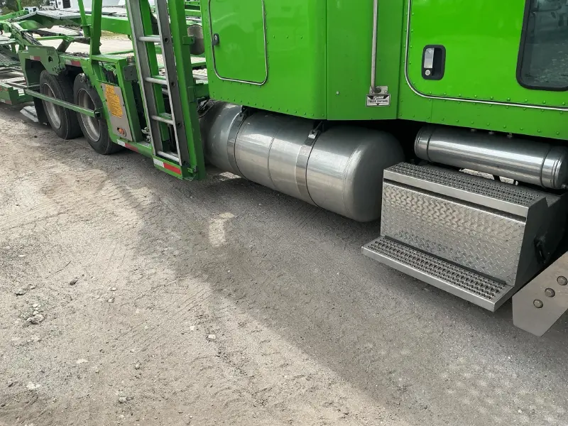 2024 PETERBILT 389