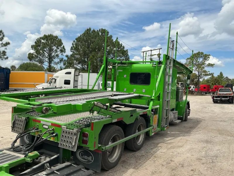 2024 PETERBILT 389