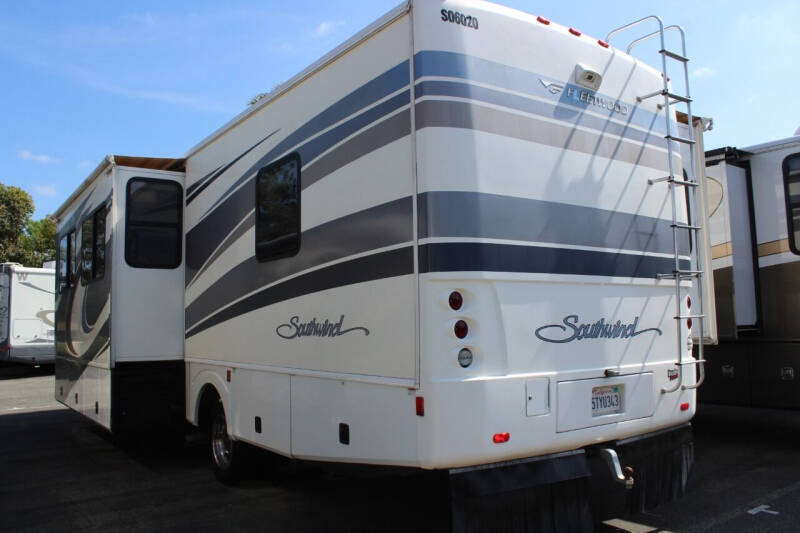 2006 Fleetwood SOUTHWIND 32VS in rancho santa margarita CA