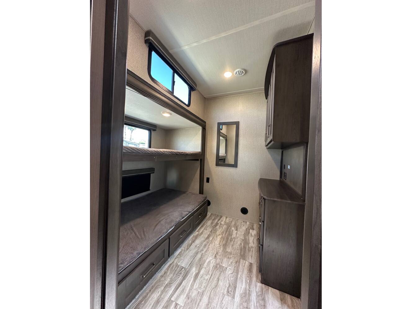 A photo of this 2022 Grand Design REFLECTION 31MB