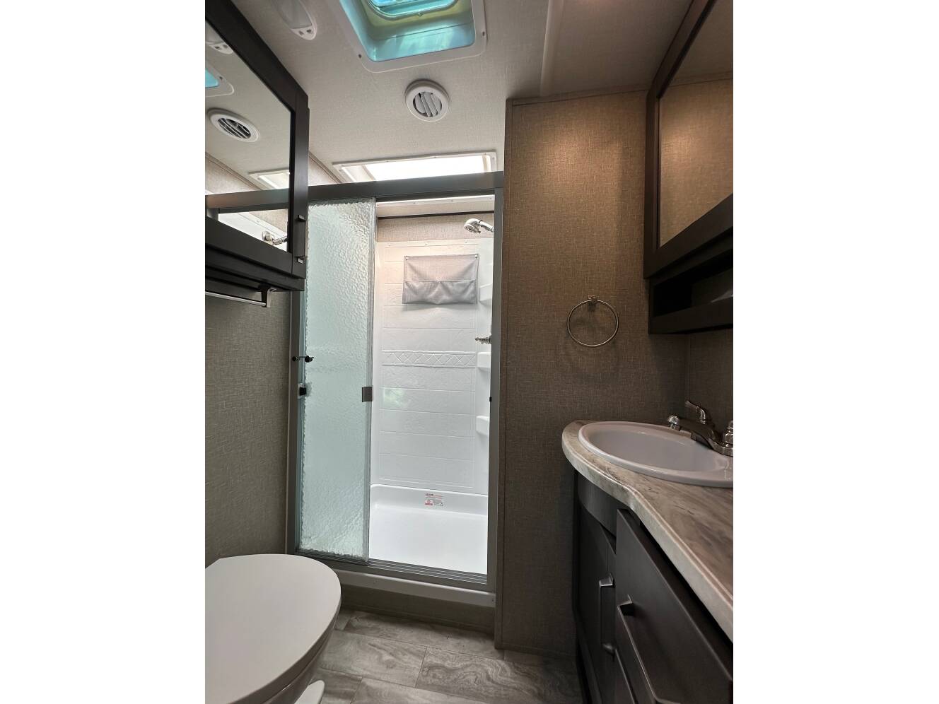 A photo of this 2022 Grand Design REFLECTION 31MB