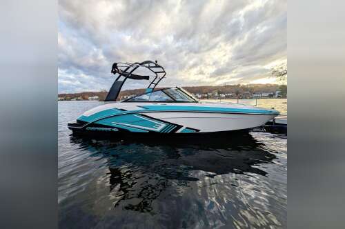 2016 Chaparral VORTEX VRX in worcester MA