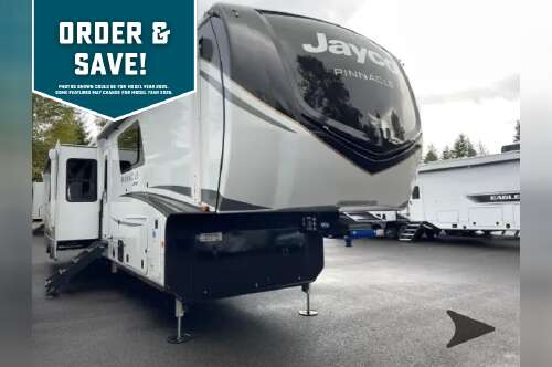 2026 Jayco Pinnacle 38FBRK in traverse city MI
