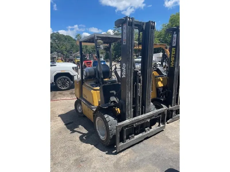 2022 YALE GLP060