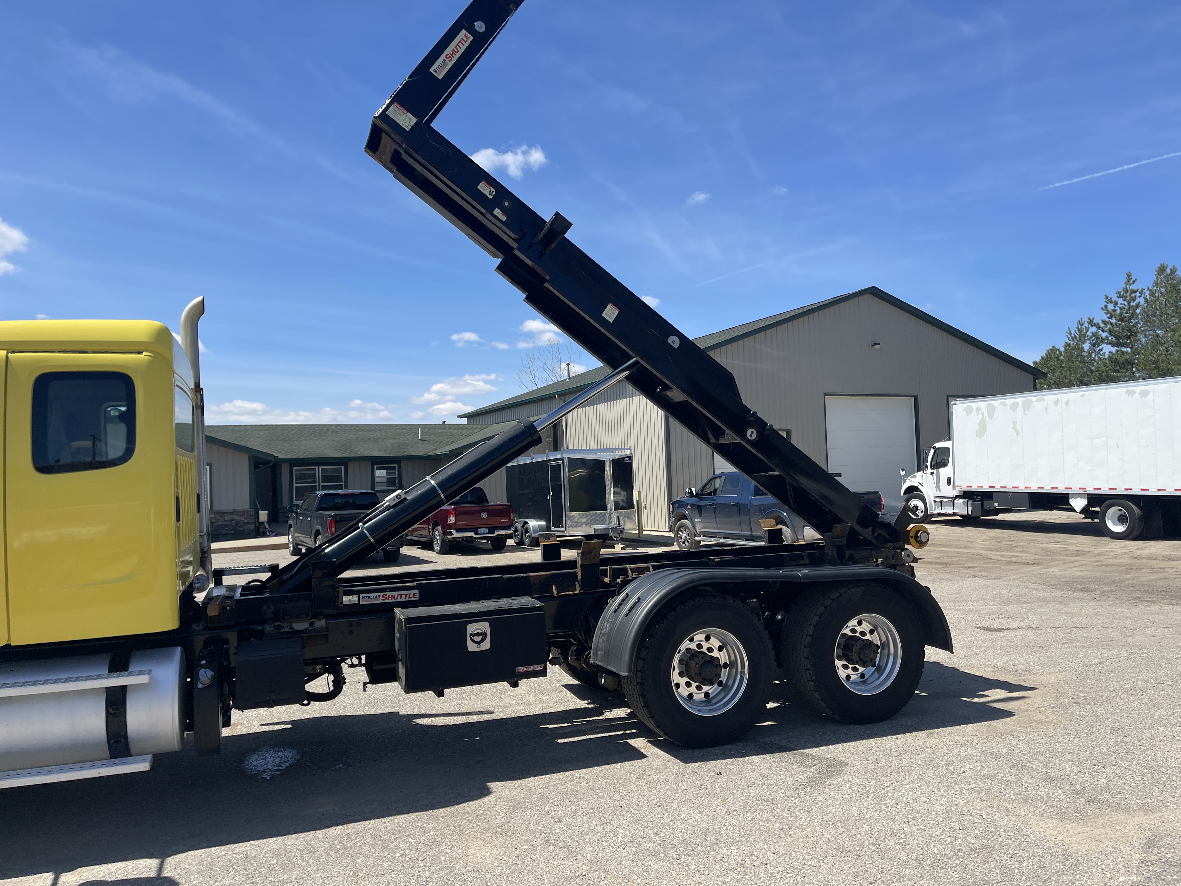 2013 FREIGHTLINER M2 in Grand Rapids, MI