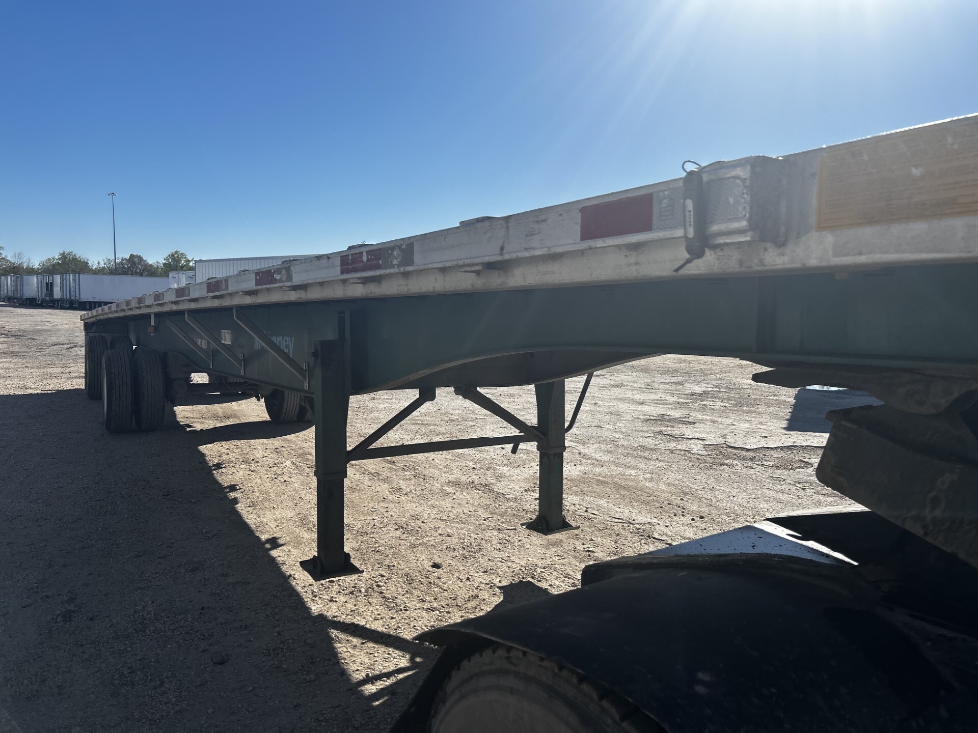 2007 UTILITY FLATBED ALUMINUM DECK in Fresno, CA