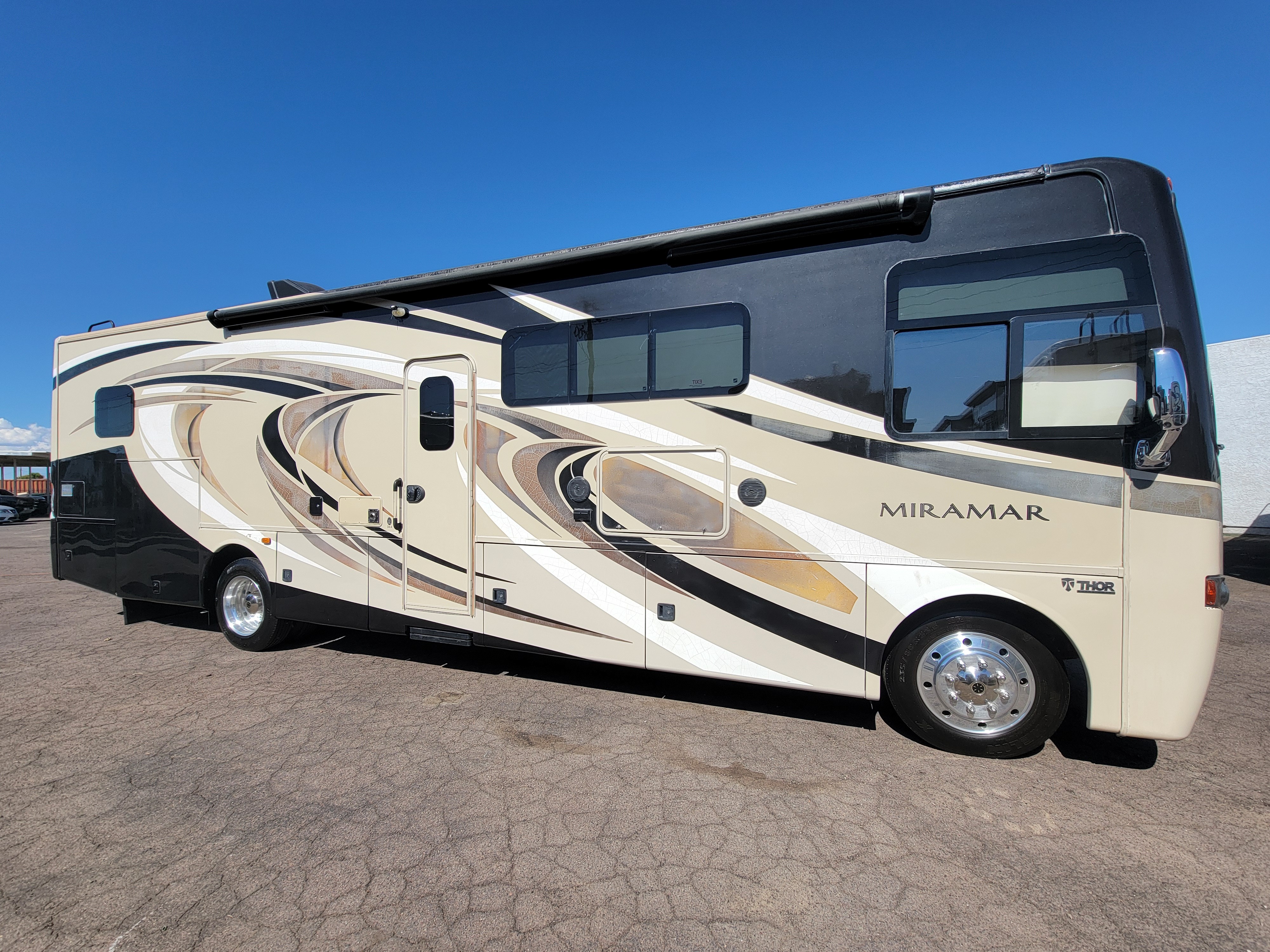 2017 Thor Motor Coach MIRAMAR 34 4 in phoenix AZ
