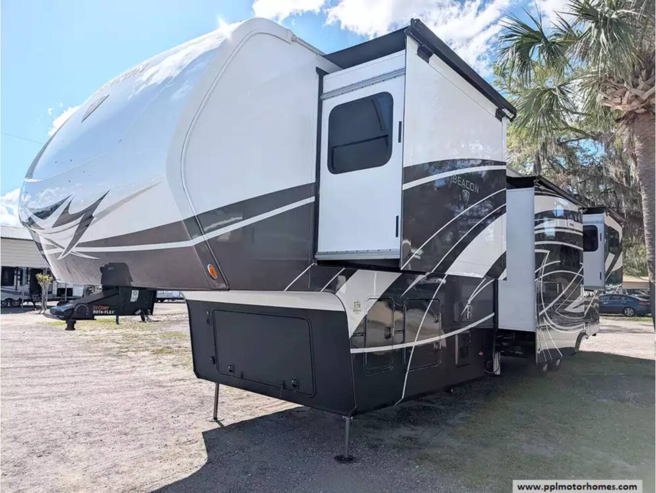 A photo of this 2022 Vanleigh Rv Beacon 42RDB