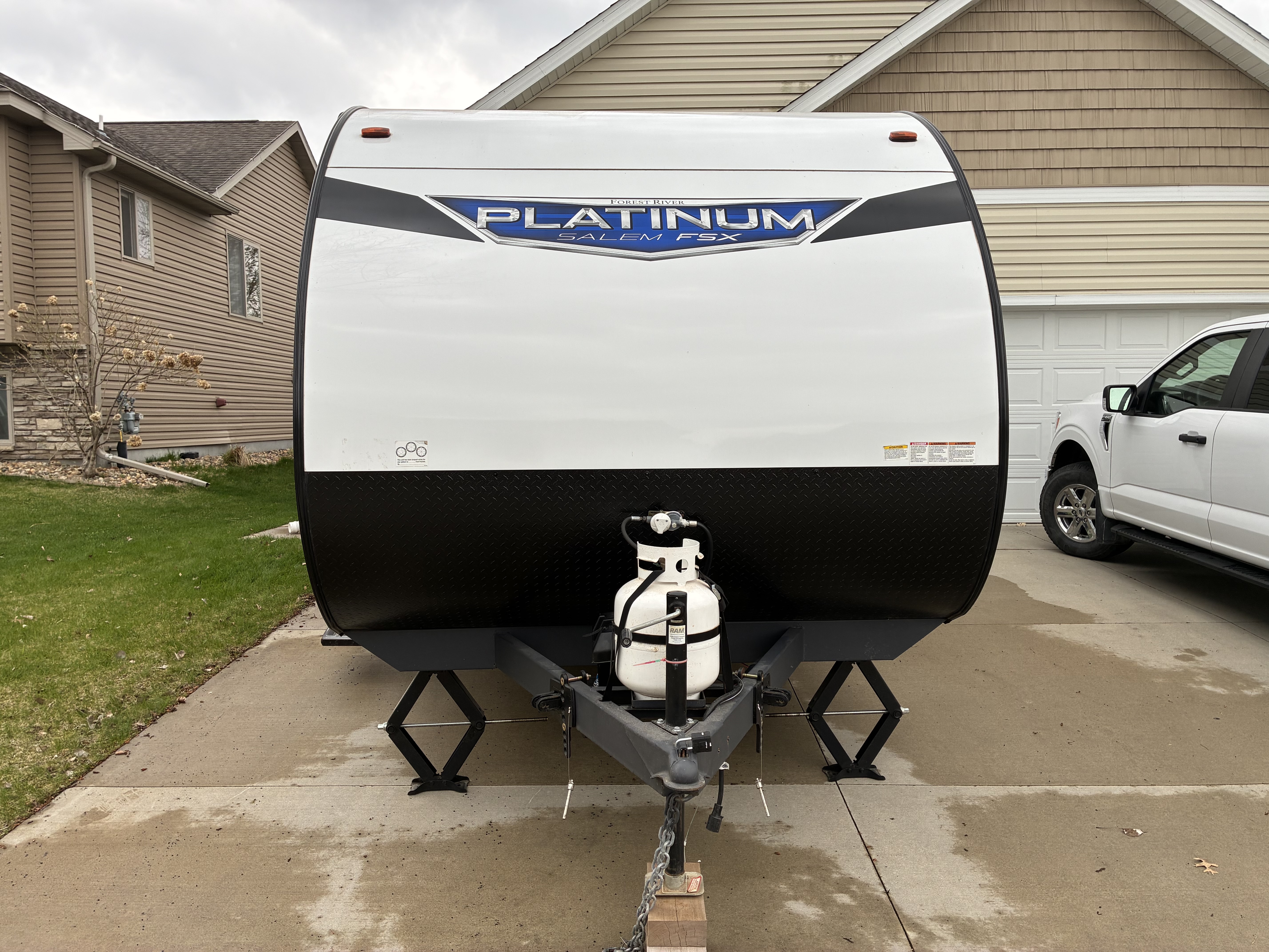 2022 Forest River SALEM FSX PLATINUM 165 VIEW in rochester MN