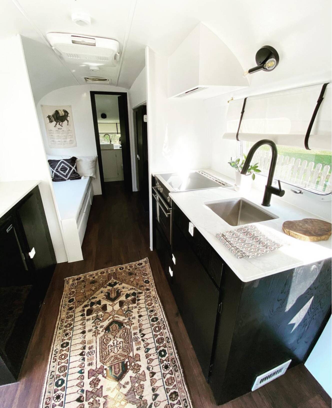A photo of this 1970 Airstream TRADE WIND 25FB