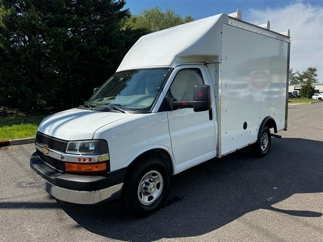 2022 CHEVROLET Express Commercial Cutaway in Vincentown, NJ