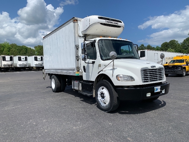 2019 FREIGHTLINER BUSINESS CLASS M2 106 in Alabaster, AL