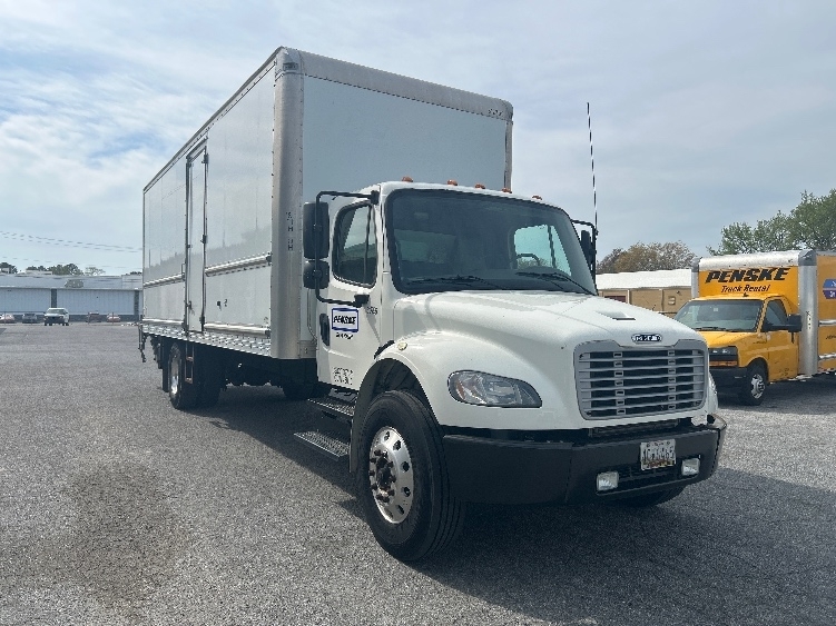 2018 FREIGHTLINER BUSINESS CLASS M2 106 in Milford, DE