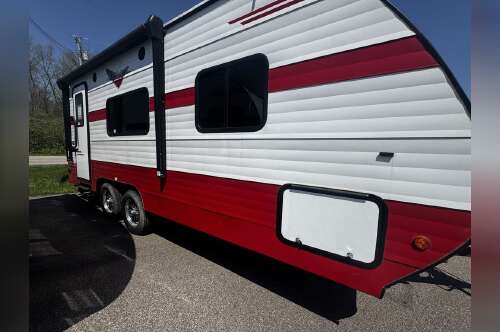 2022 Riverside Rv Retro 211 in new london OH