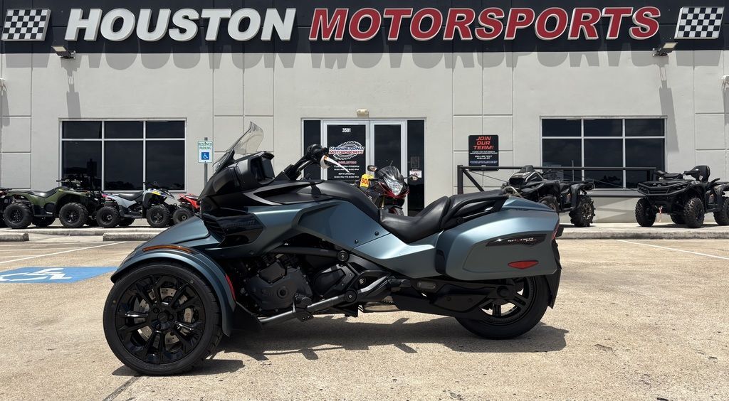 2026 Can-Am Spyder F3-T Trike motorcycle
