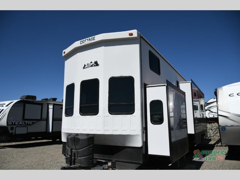 2024 Forest River Rv Cedar Creek Cottage 40CBK in prescott valley AZ