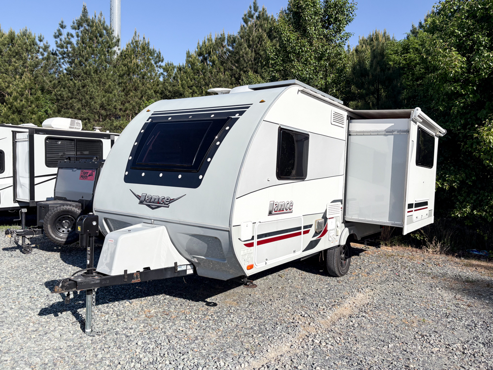 2019 Lance 1575 in apex NC