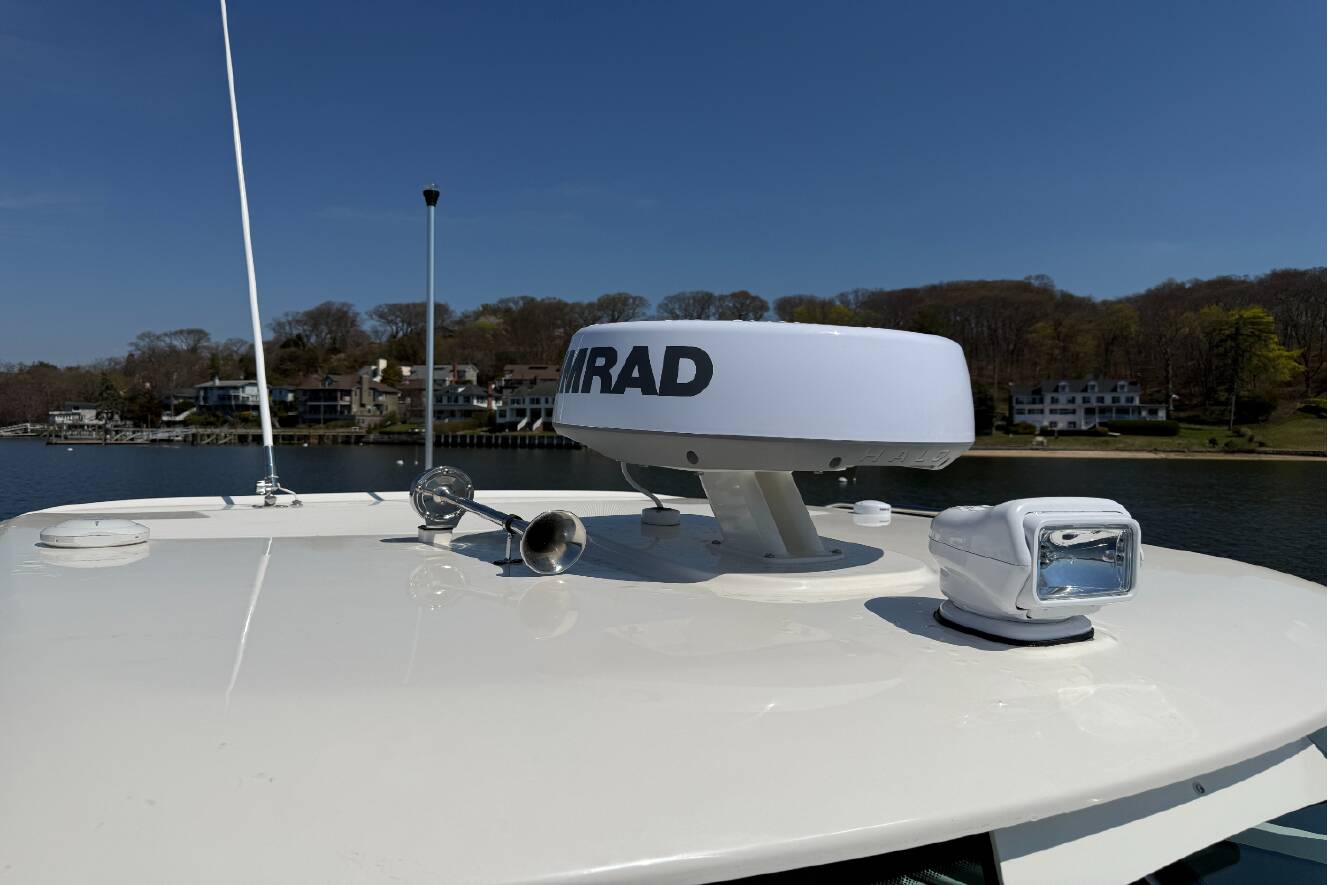 A photo of this 2026 Boston Whaler 285 Conquest