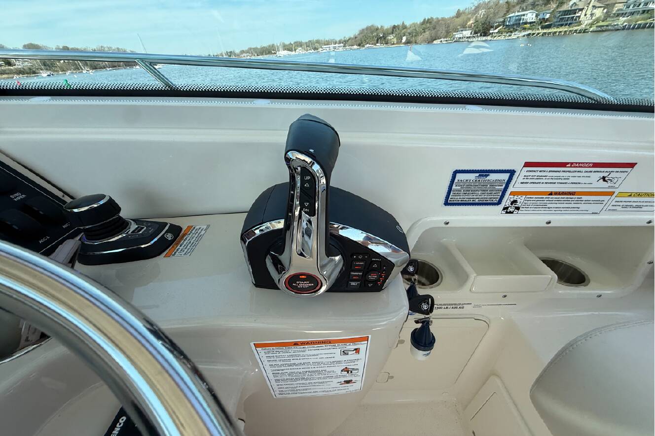 A photo of this 2026 Boston Whaler 285 Conquest