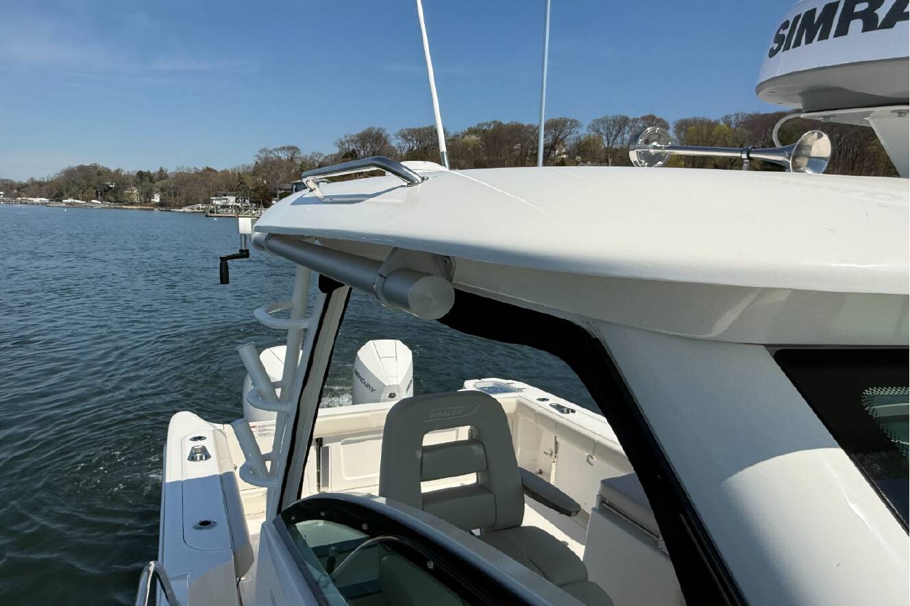 A photo of this 2026 Boston Whaler 285 Conquest