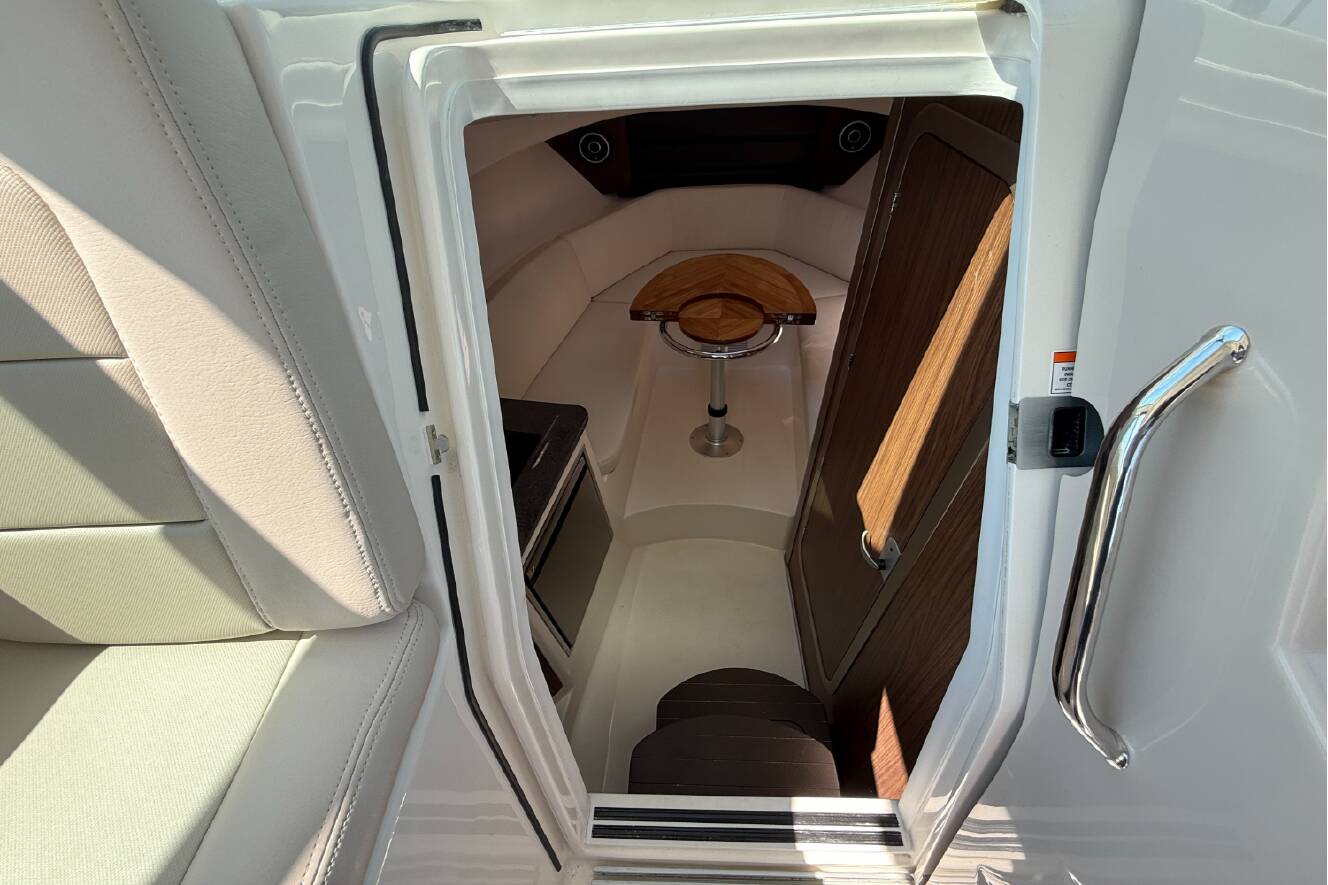 A photo of this 2026 Boston Whaler 285 Conquest