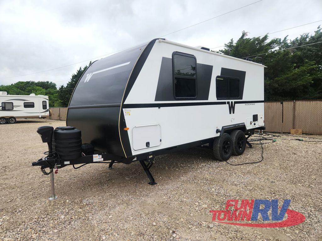 2026 Winnebago Micro Minnie 2000FRB in denton TX