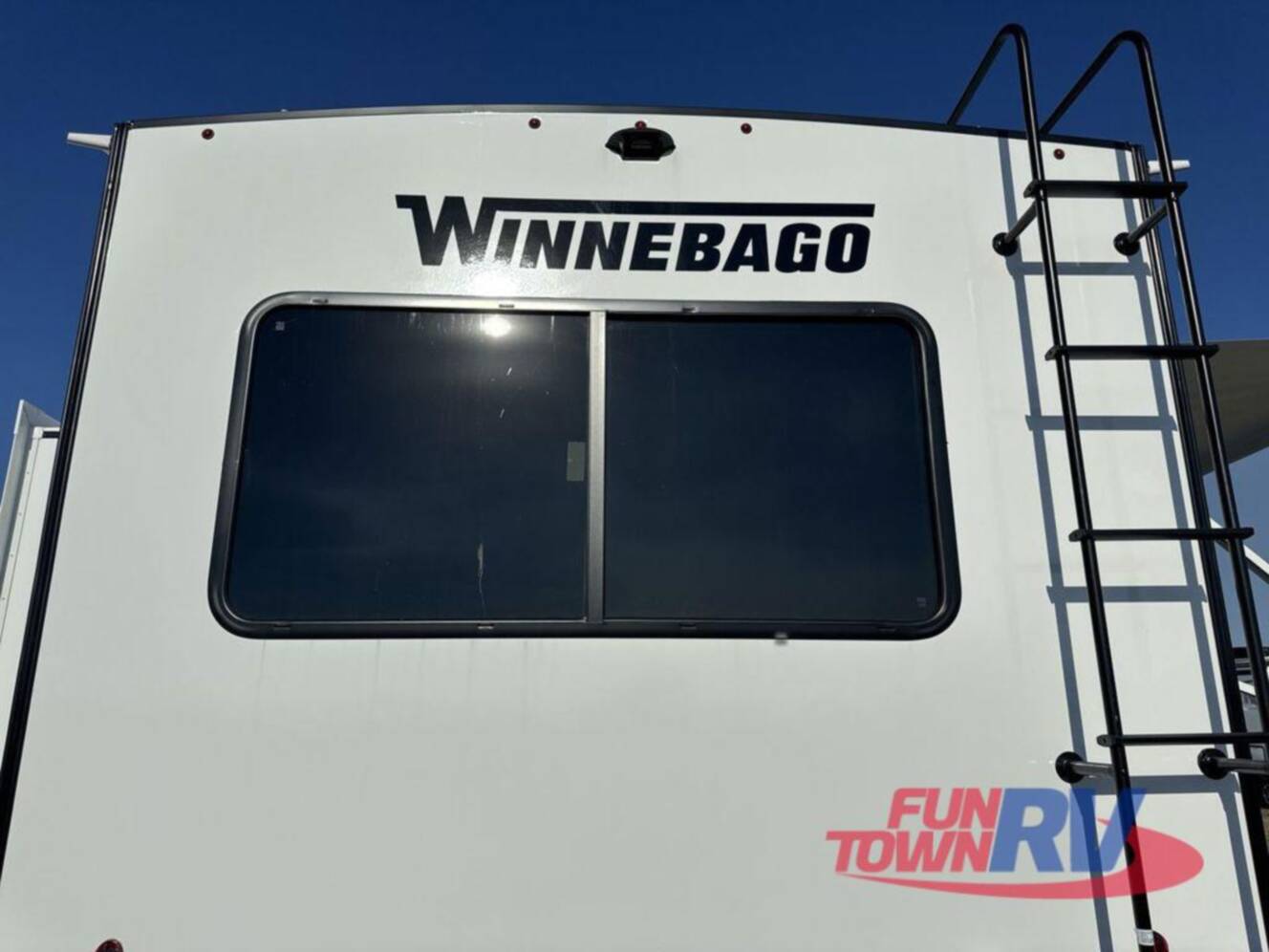 A photo of this 2026 Winnebago Thrive 25RLS