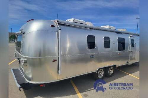 2020 Airstream Classic 33FB Queen in denver CO