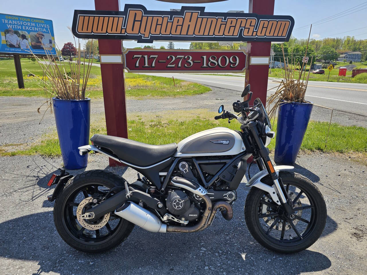 2017 Ducati Scrambler Silver Ice Ed 1100 in Lebanon, PA