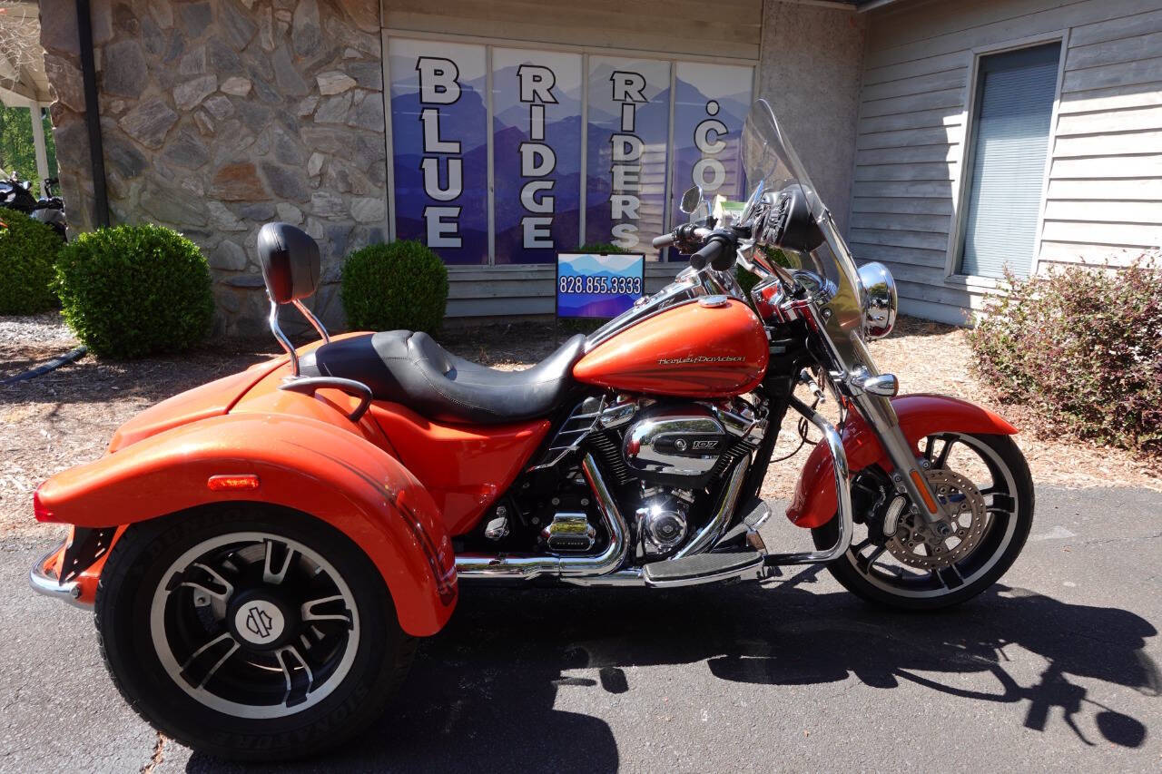 2017 Harley-Davidson Freewheeler in Granite Falls, NC