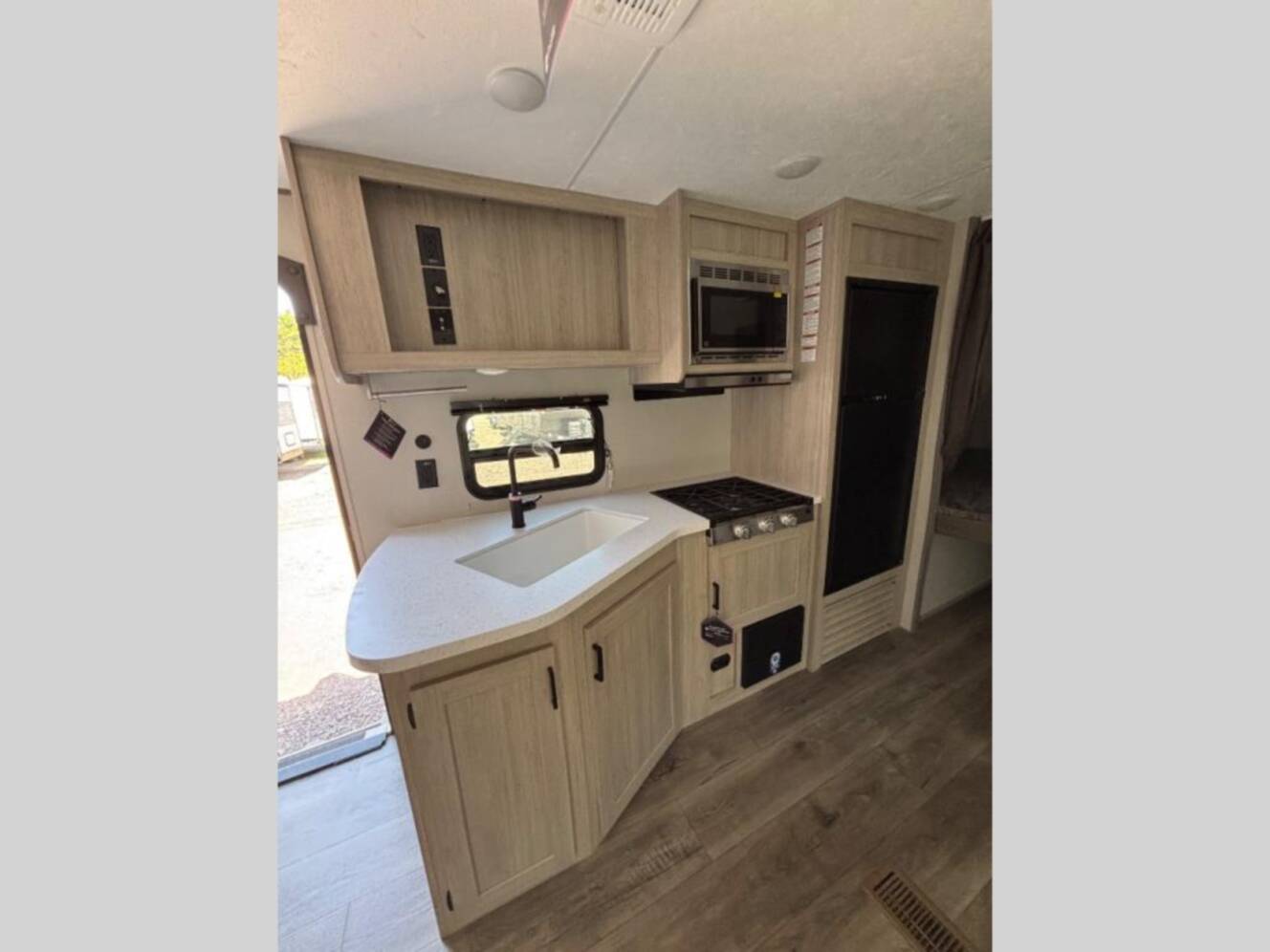 A photo of this 2026 Coachmen Rv Catalina Summit Series 8 231BHS
