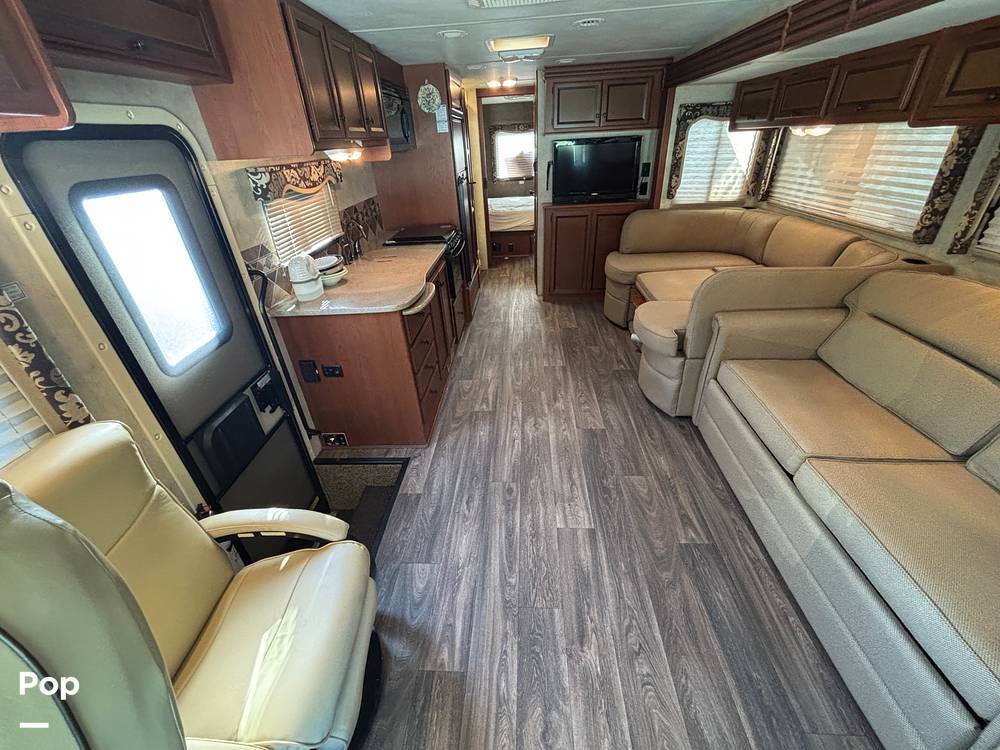 2013 Thor Motor Coach Windsport 32A in clermont FL
