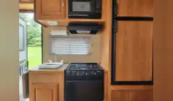 2008 Coachmen FREELANDER 2130QB RV