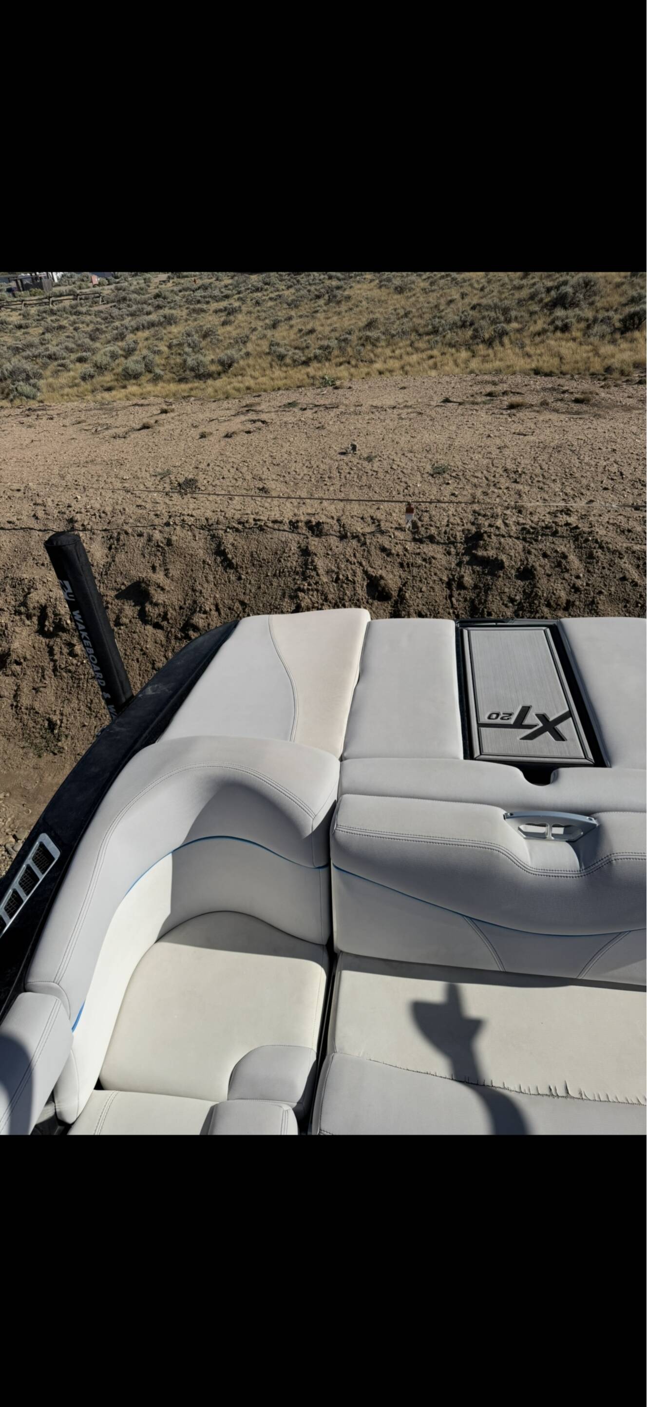 A photo of this 2017 Mastercraft Xt20