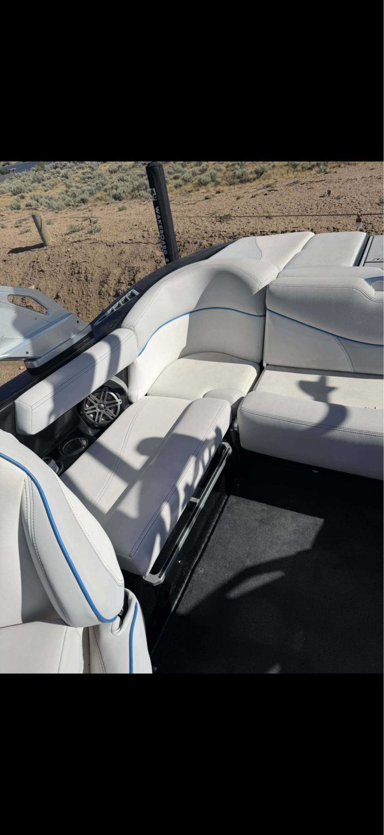 A photo of this 2017 Mastercraft Xt20