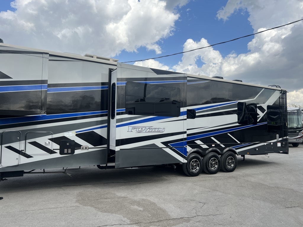 2023 Keystone FUZION 430 in findlay OH