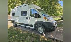 2022 Winnebago SOLIS 59P RV