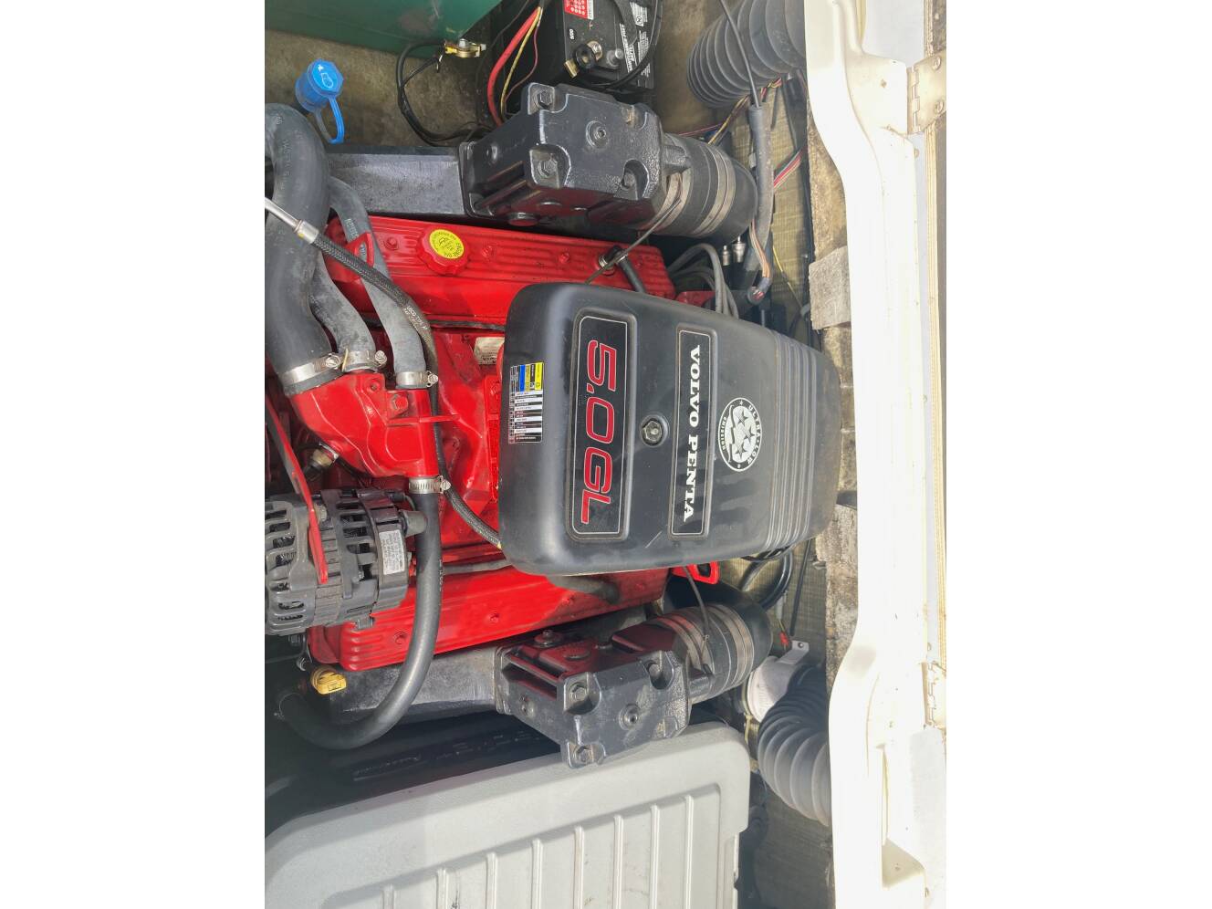 A photo of this 2006 Glastron SX195