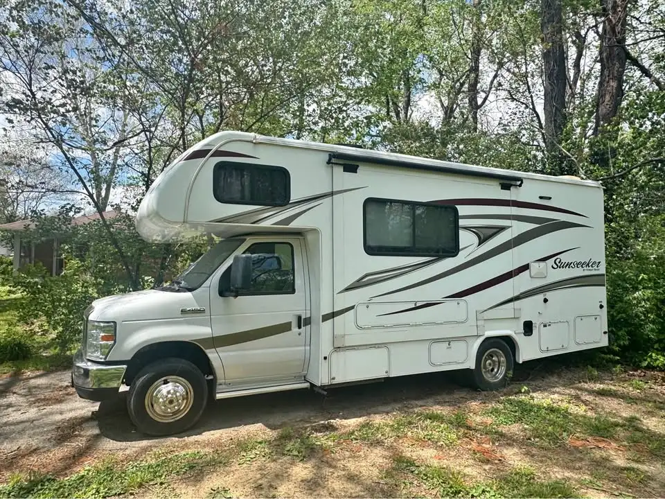 2016 Forest River SUNSEEKER 2290S RV