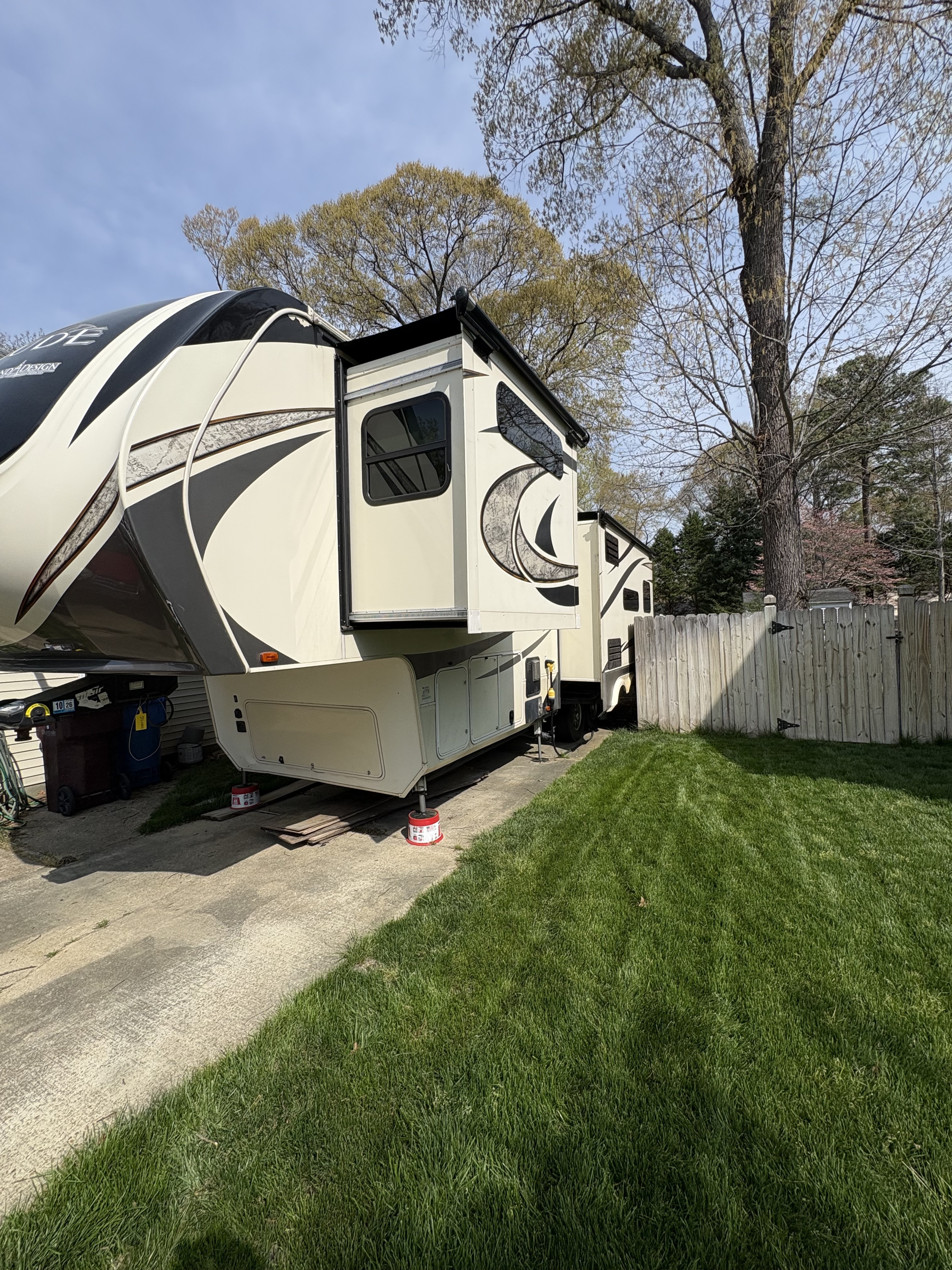 2018 Grand Design SOLITUDE 310GK RV