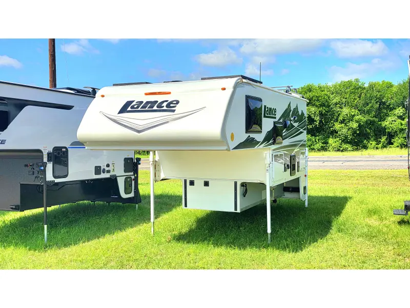 2026 LANCE 850